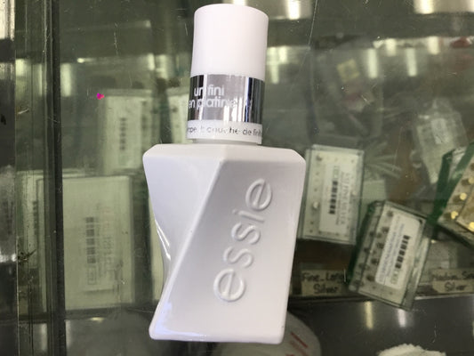 Essie Gel Couture Platinum Top Coat 0.46 Oz #1098 Step 2